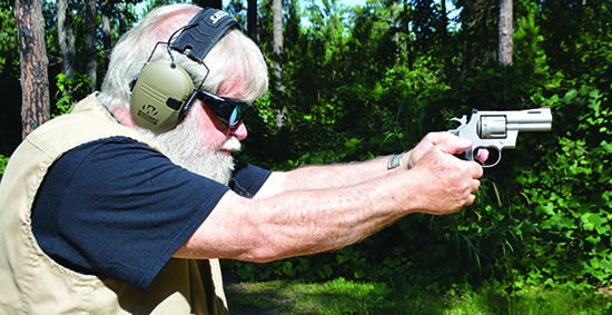 shooting Colt Python SM3RTS 357 Mag 8