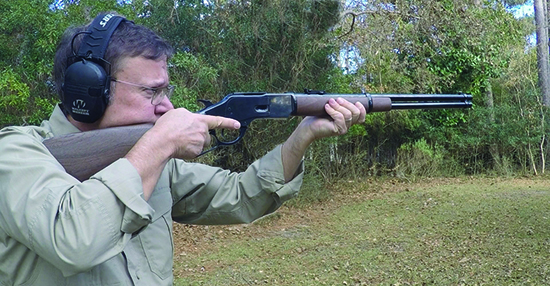 shooting Winchester Model 1873 Carbine 534255141 45 Colt closed lever-6